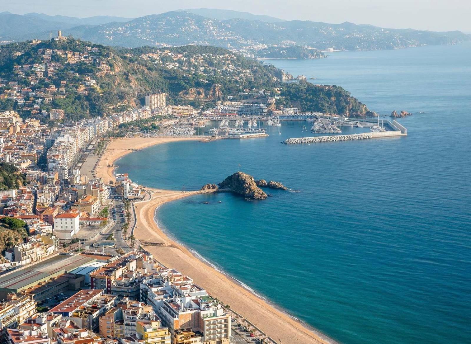 Bienestar House Villa Blanes Bagian luar foto